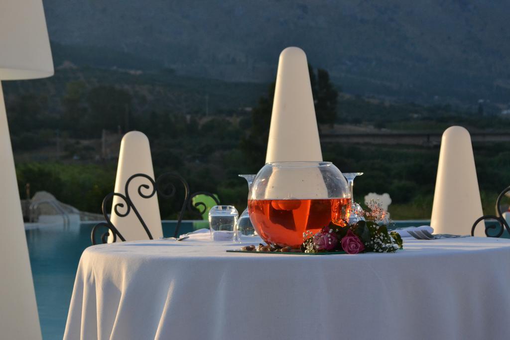 Hotel Relais Angimbe Calatafimi Bagian luar foto
