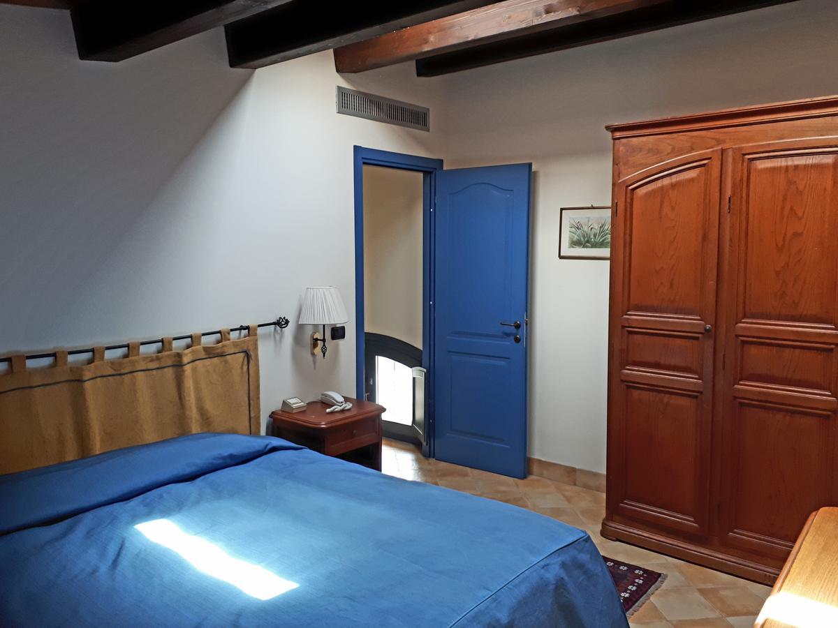 Hotel Relais Angimbe Calatafimi Bagian luar foto